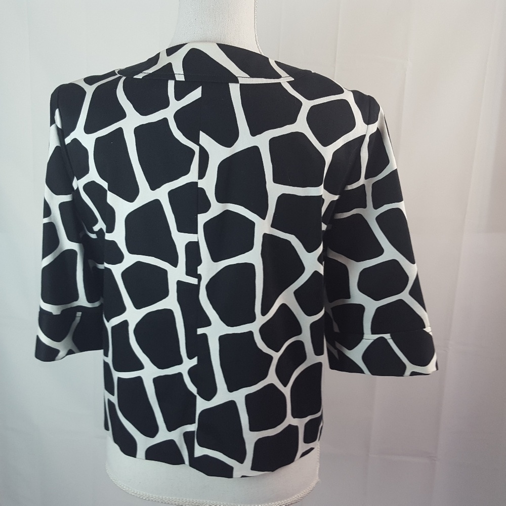Michael Kors Black & White Geometric Jacket Size M - Picture 5 of 9